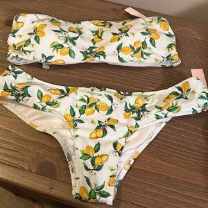 NWT Victorias Secret Strapless Lemon Print Cheeky Bikini Set Size Small 🍋